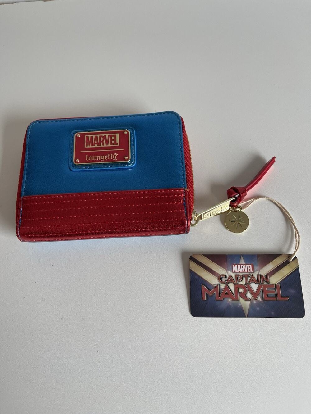 Marvel Captain America Wallet NWT